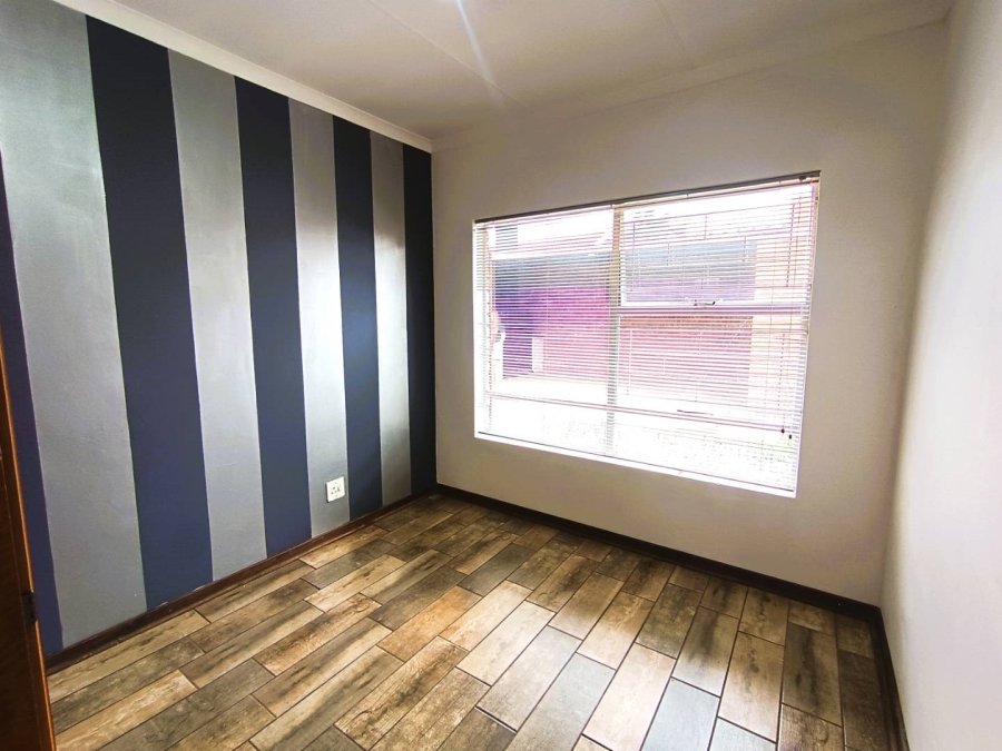 3 Bedroom Property for Sale in Langenhovenpark Free State